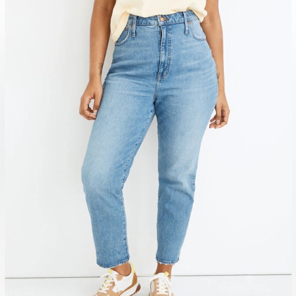Madewell Classic Straight denim jeans Size 25 light blue wash